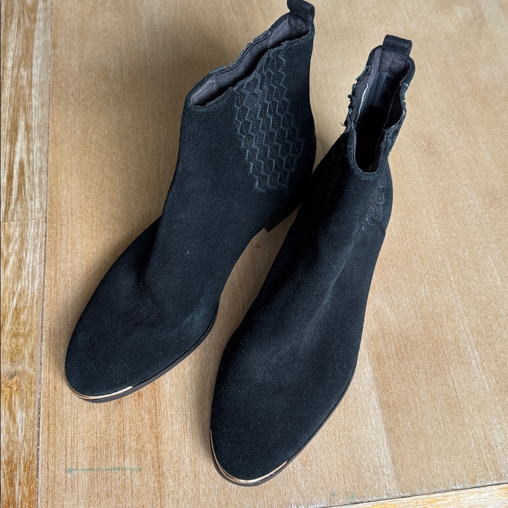 Ted Baker Black Suede Ankle Boots size 38
